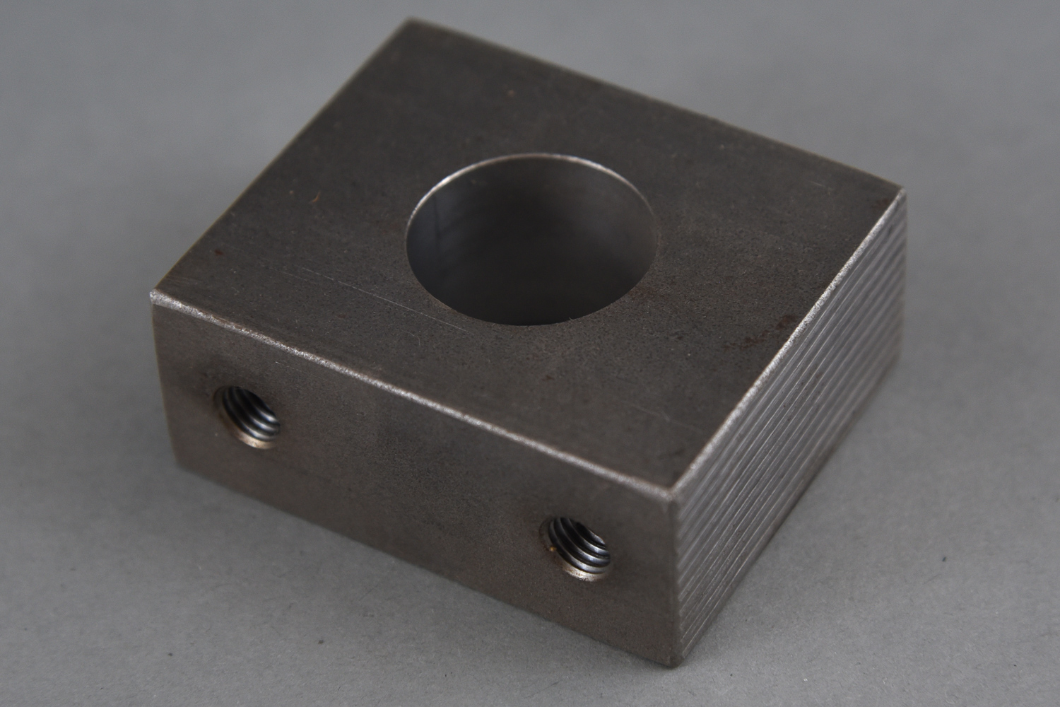 Halter für Arretierzylinder (Druckbalken)