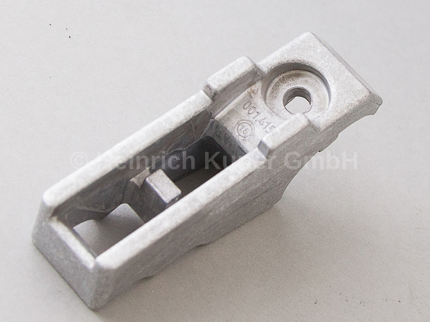Raster Alu Striebig 001.415 TRK1-2