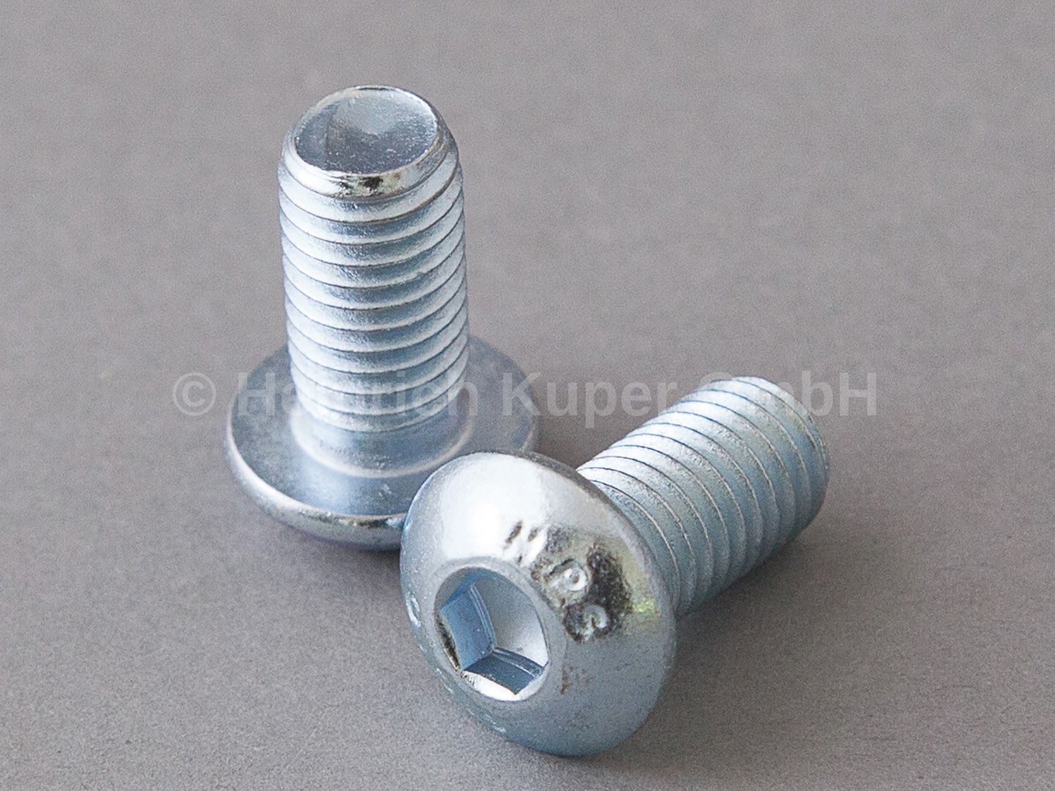 Linsenkopfschraube M10x20 mm Striebig