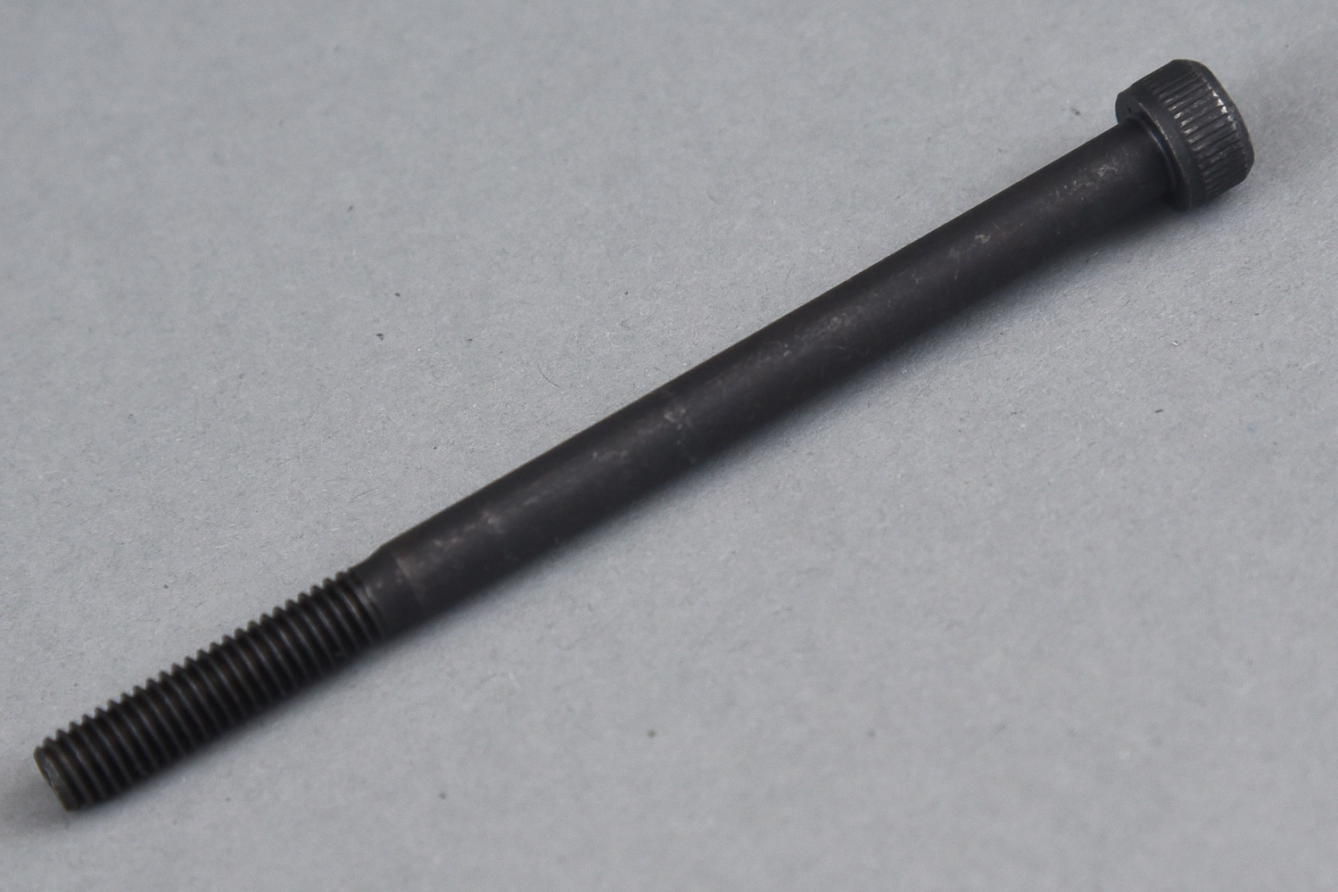 Zylinderschraube M6x90 10.9
