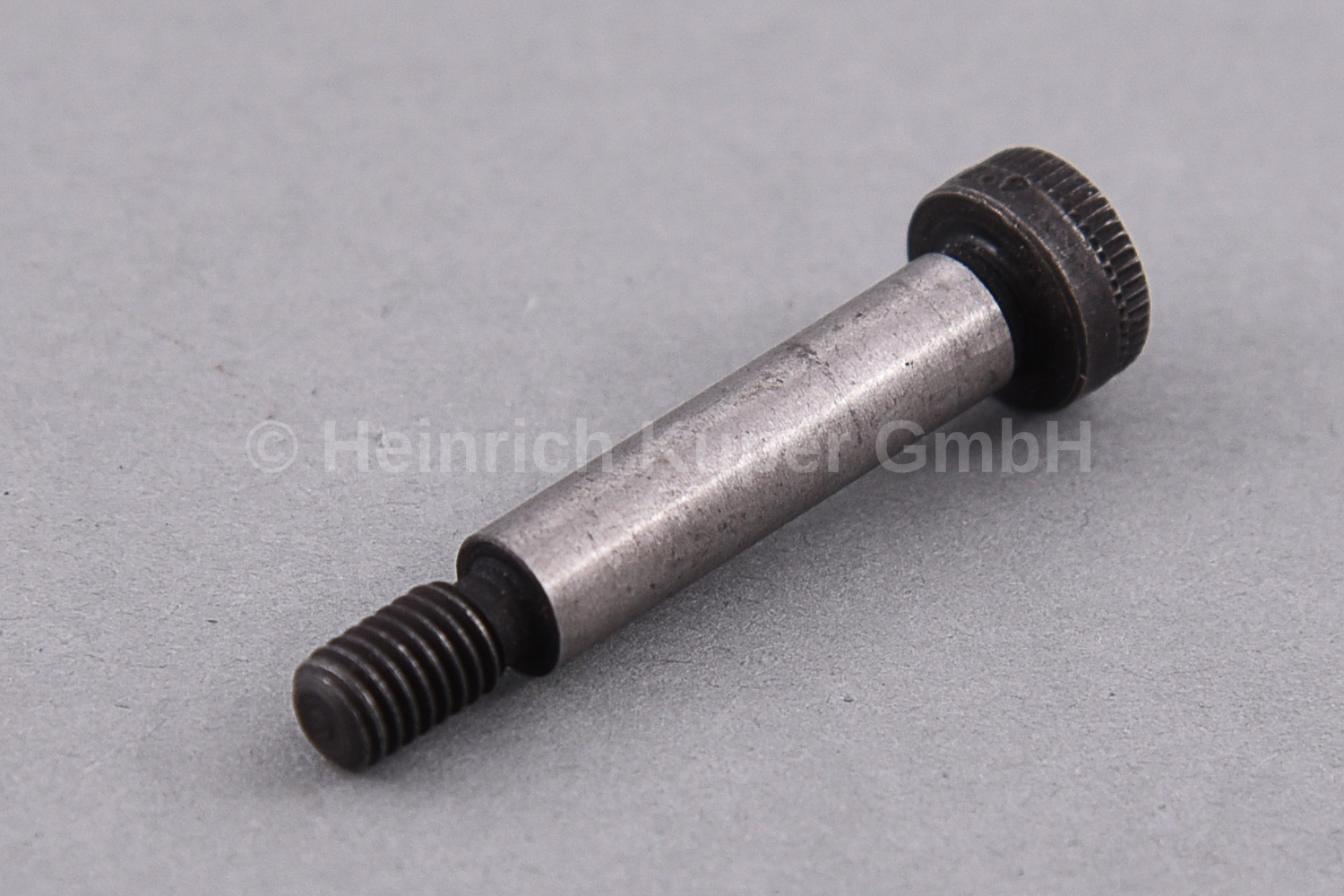 Pass-Schulterschraube M5/d6x25 6kt schwarz Striebig 042.309