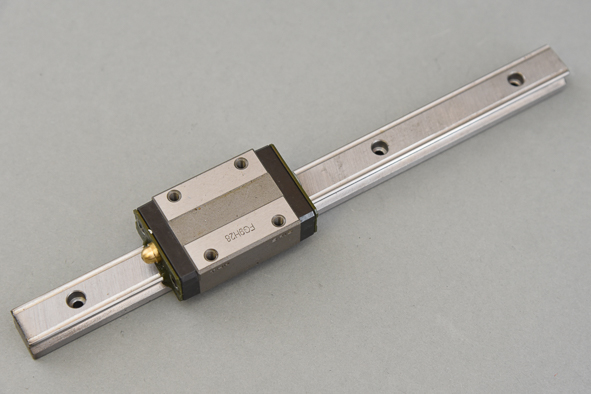 Linearführung SR15W2SS+0220L THK