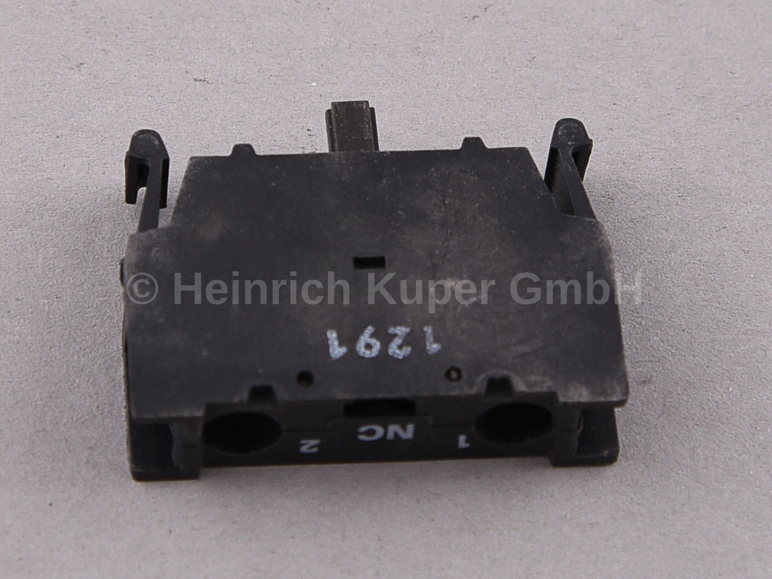 Kontaktelement aus DE3-01 Öffner Striebig 91-05-31100-10, 992.107