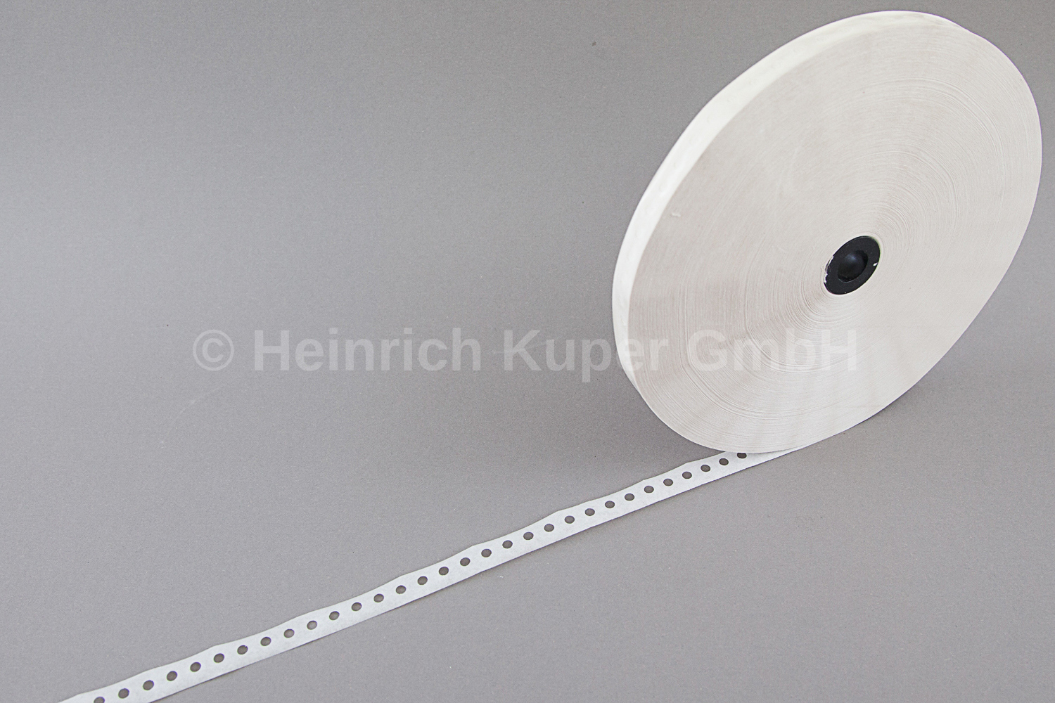 Fugenpapier weiß, gelocht, 12 mm breit, Rolle á 400 mtr.
