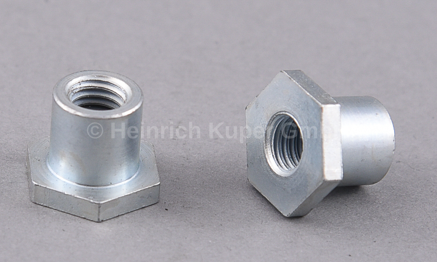 Sechskantmutter Striebig 043.011