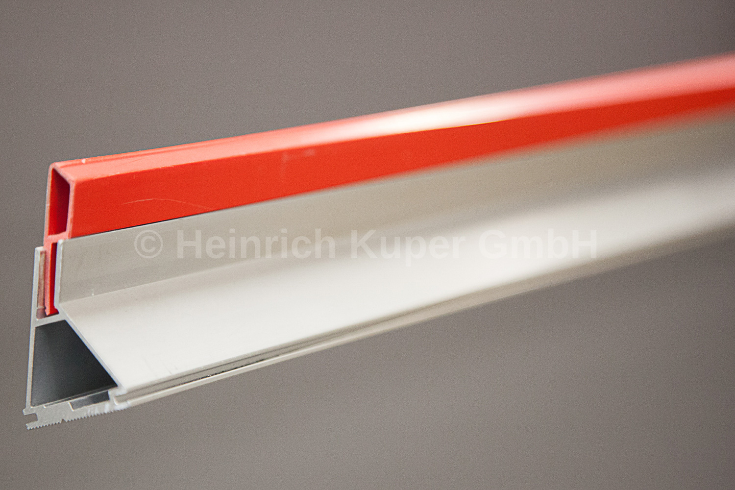 Stützleistenprofil 37,5x32x5640 mm 991.869