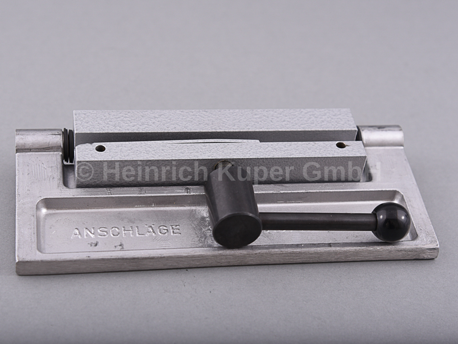 Hilfsanschlag kpl. Striebig 68-01-102-10, 990.240