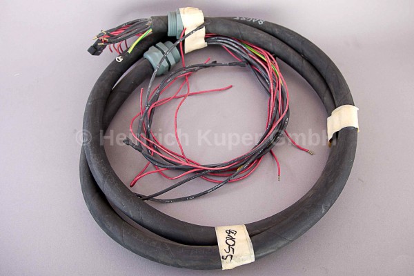 Sägemotorkabel 7x2,5/20x1 qmm
Striebig 91-05-33101-10, 010.002