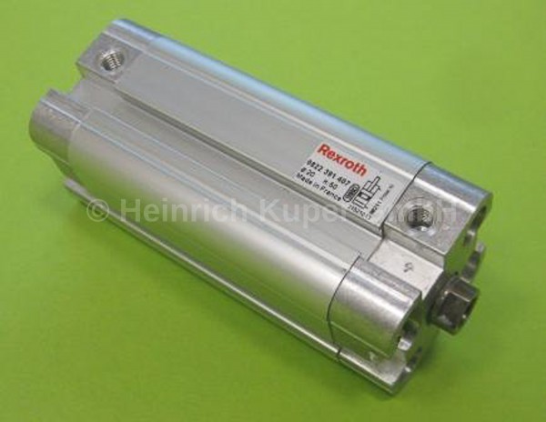 Kurzhubzylinder D=20 / H=50 M6
Wärmebeständig
4-035-02-0084